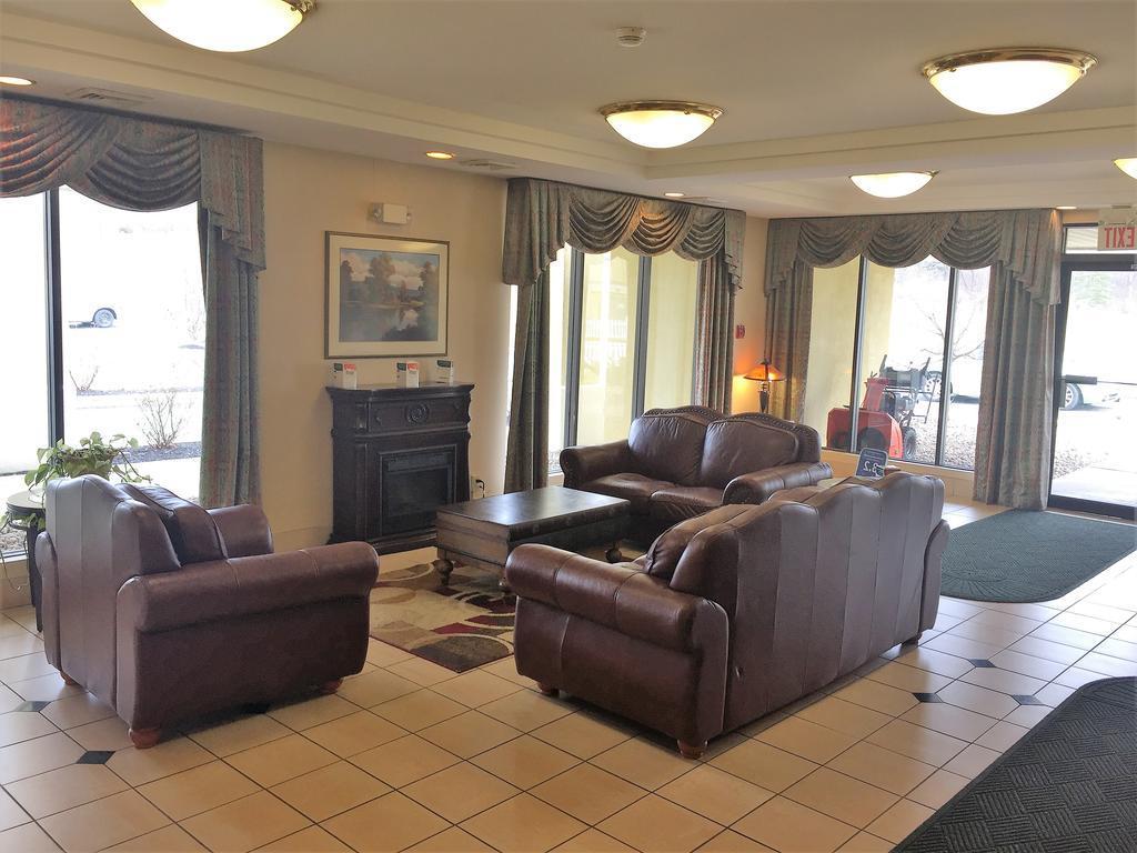 Quality Inn & Suites Danville Zewnętrze zdjęcie